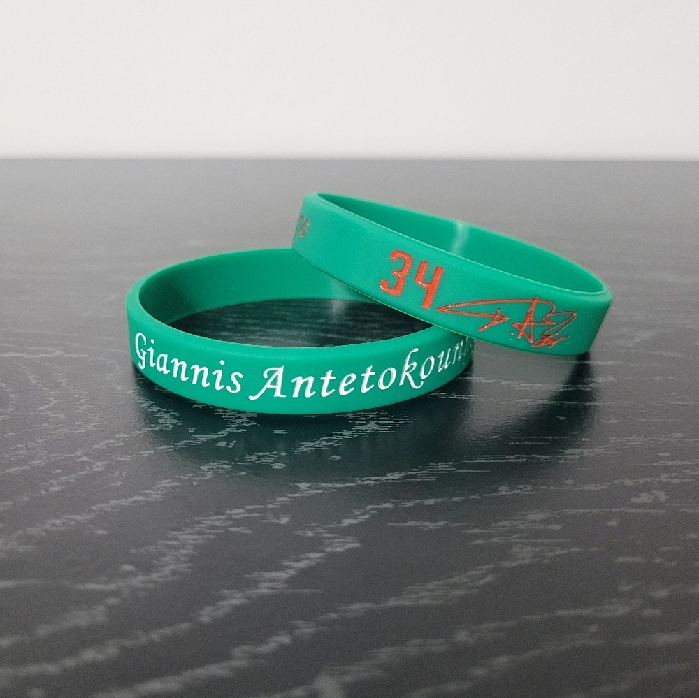Giannis Antetokounmpo 2pc NBA Bracelet Milwaukee Bucks Basketball Wristband - Picture 1 of 1